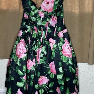 Sherri Hill Junior Formal